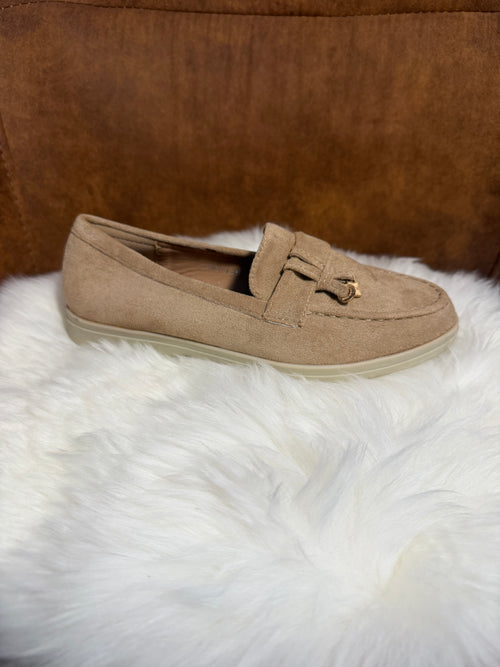Caramel mocassin met slotje