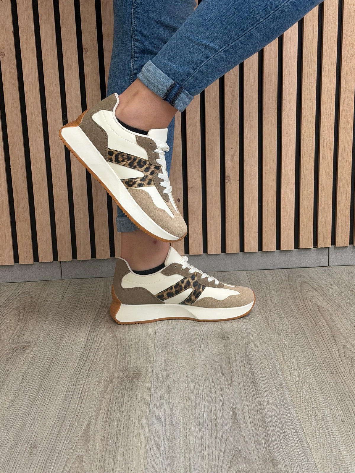 Leo beige/taupe