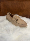 Caramel mocassin met slotje
