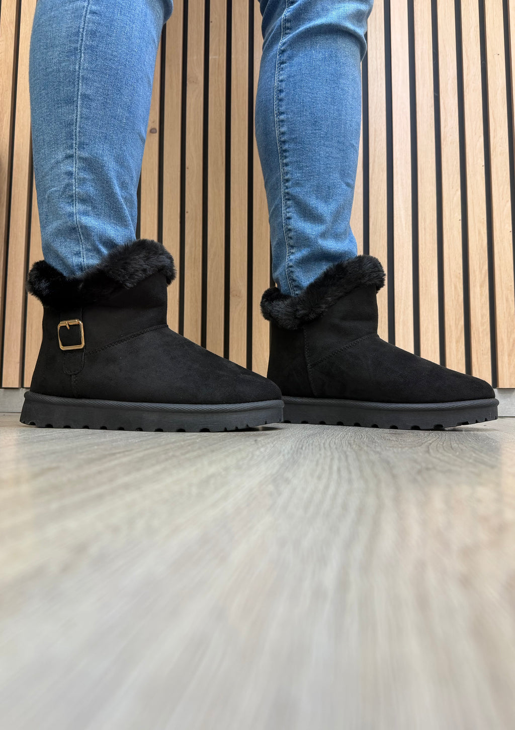 Teddy – zwarte enkellaarsjes 🐻