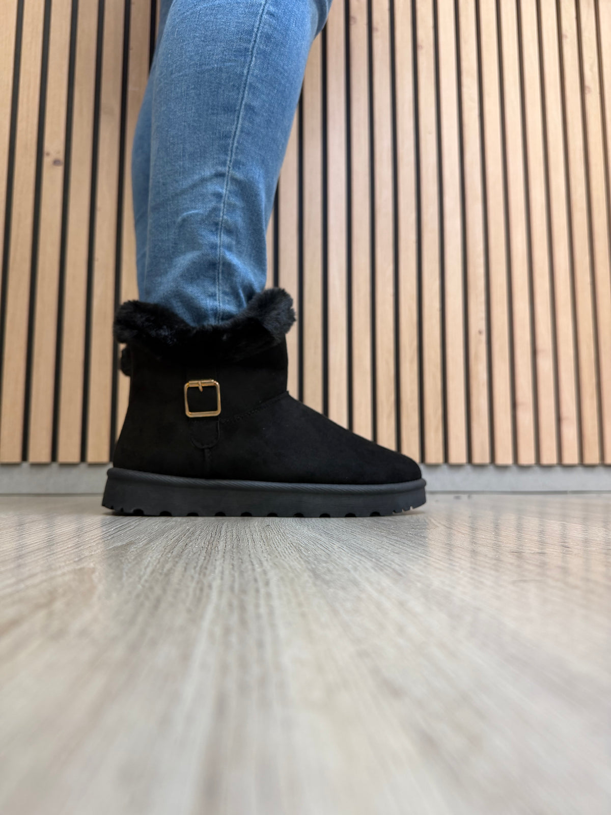 Teddy – zwarte enkellaarsjes 🐻