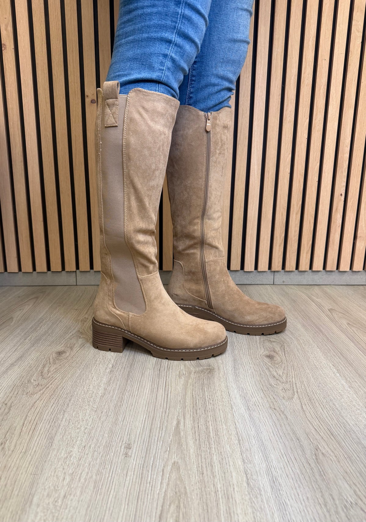 Luna Beige high boots