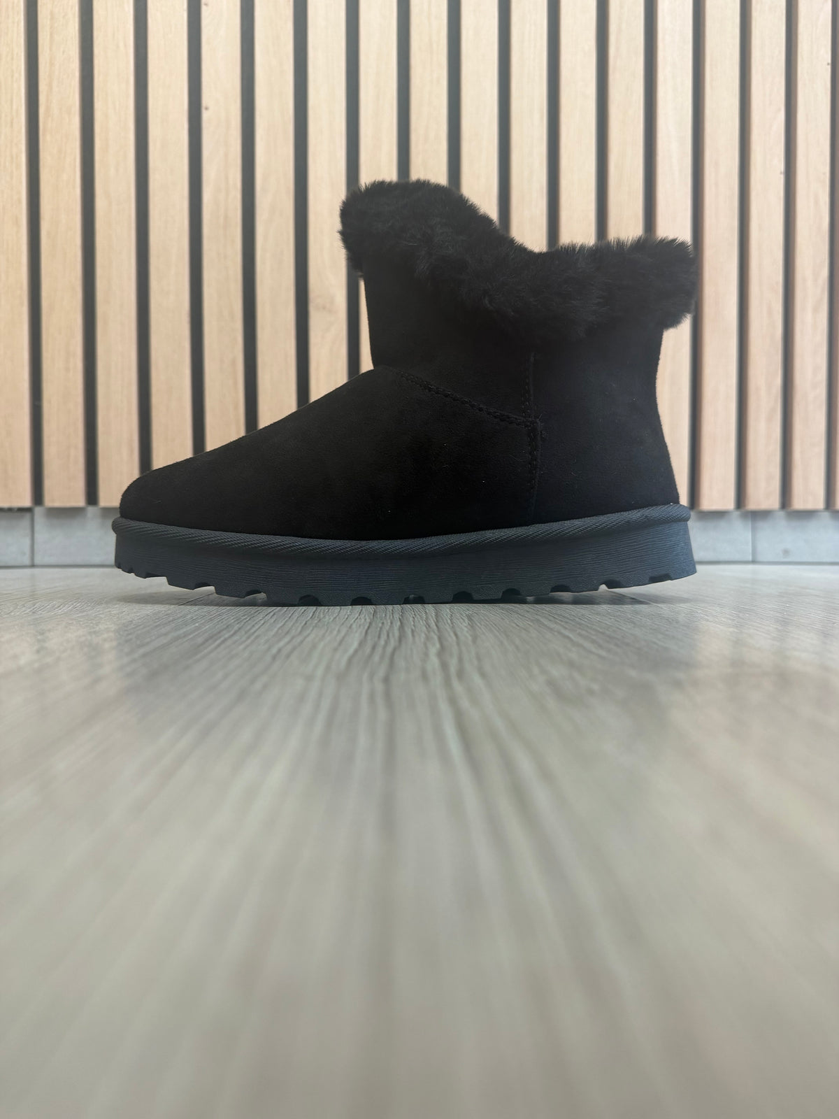 Teddy – zwarte enkellaarsjes 🐻