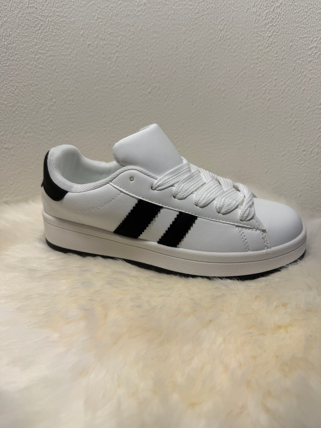 Twinnie - witte sneakers