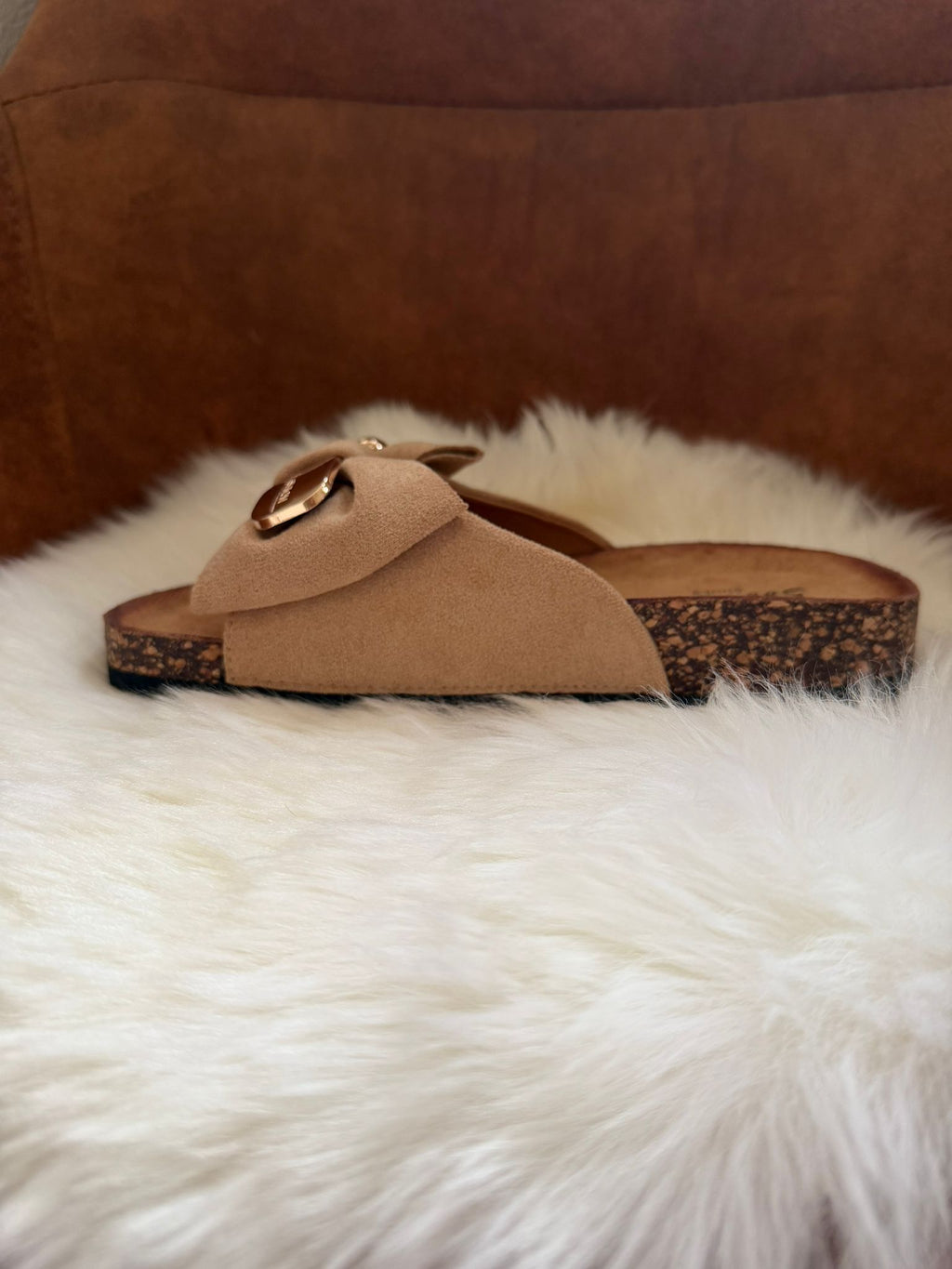 Slipper met beertje taupe