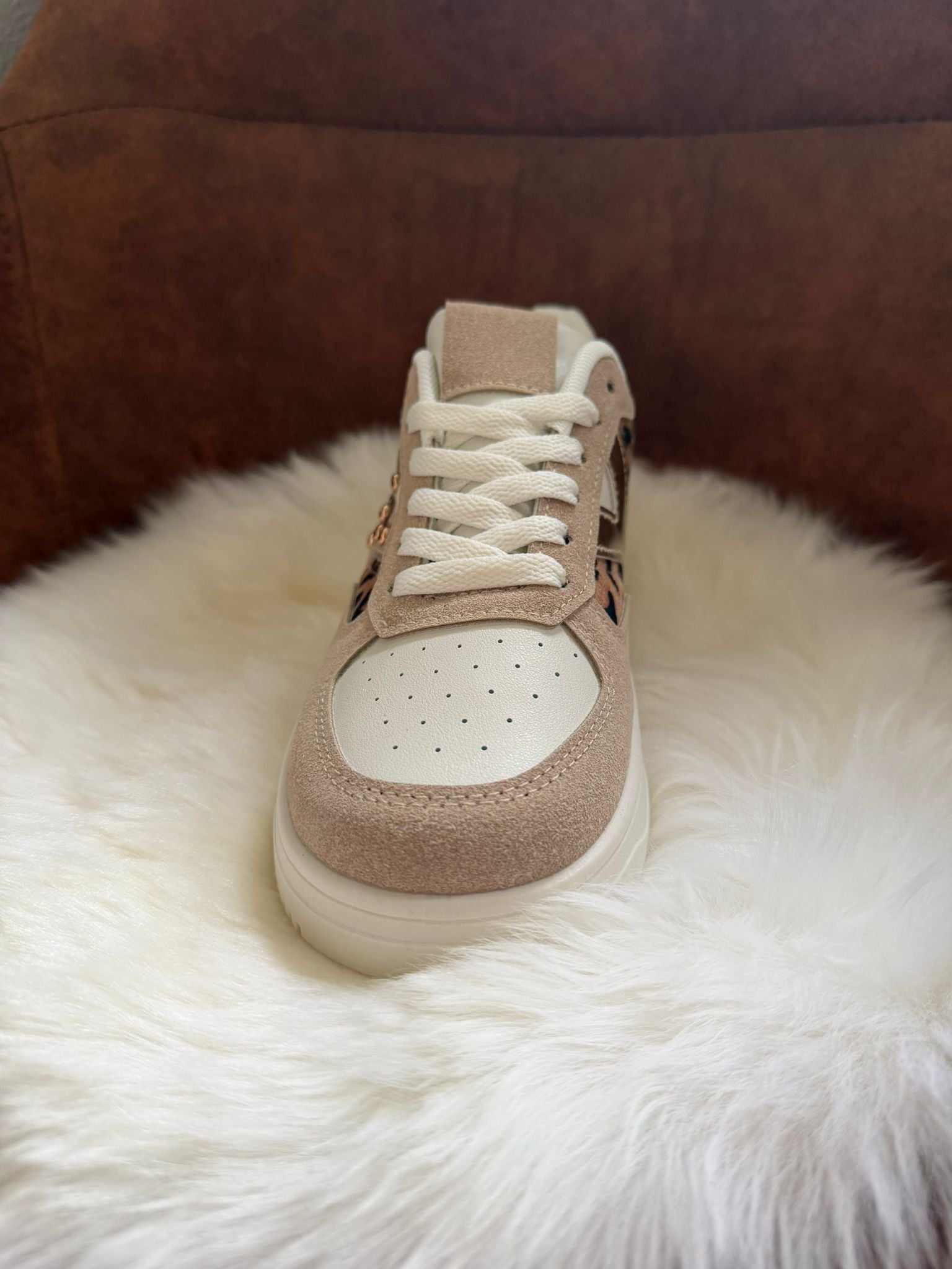Sneaker met leopard print beige/wit